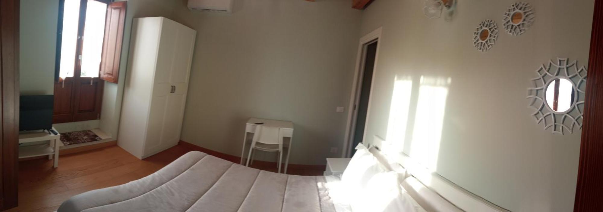 Borgo Sant' Antonio14 *